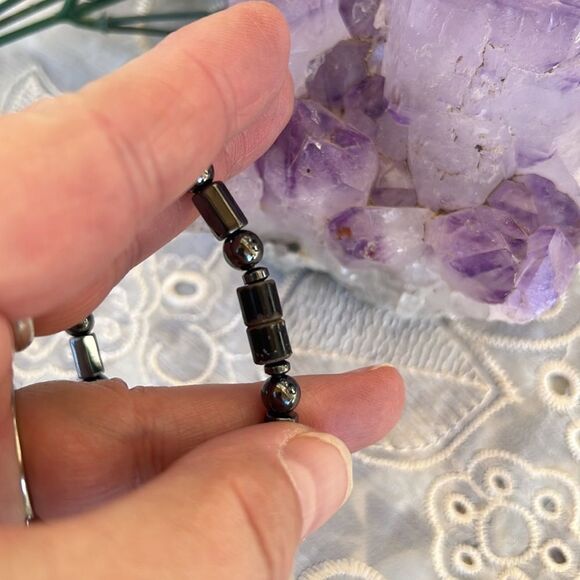 Vintage Hematite “Dot & Dash” Magnet Bracelet - Picture 3 of 5